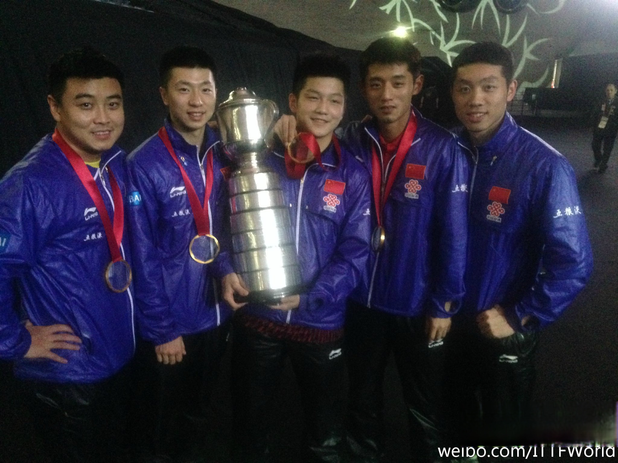 韩国乒乓球队碾压英国乒乓球队，王皓惊艳世界