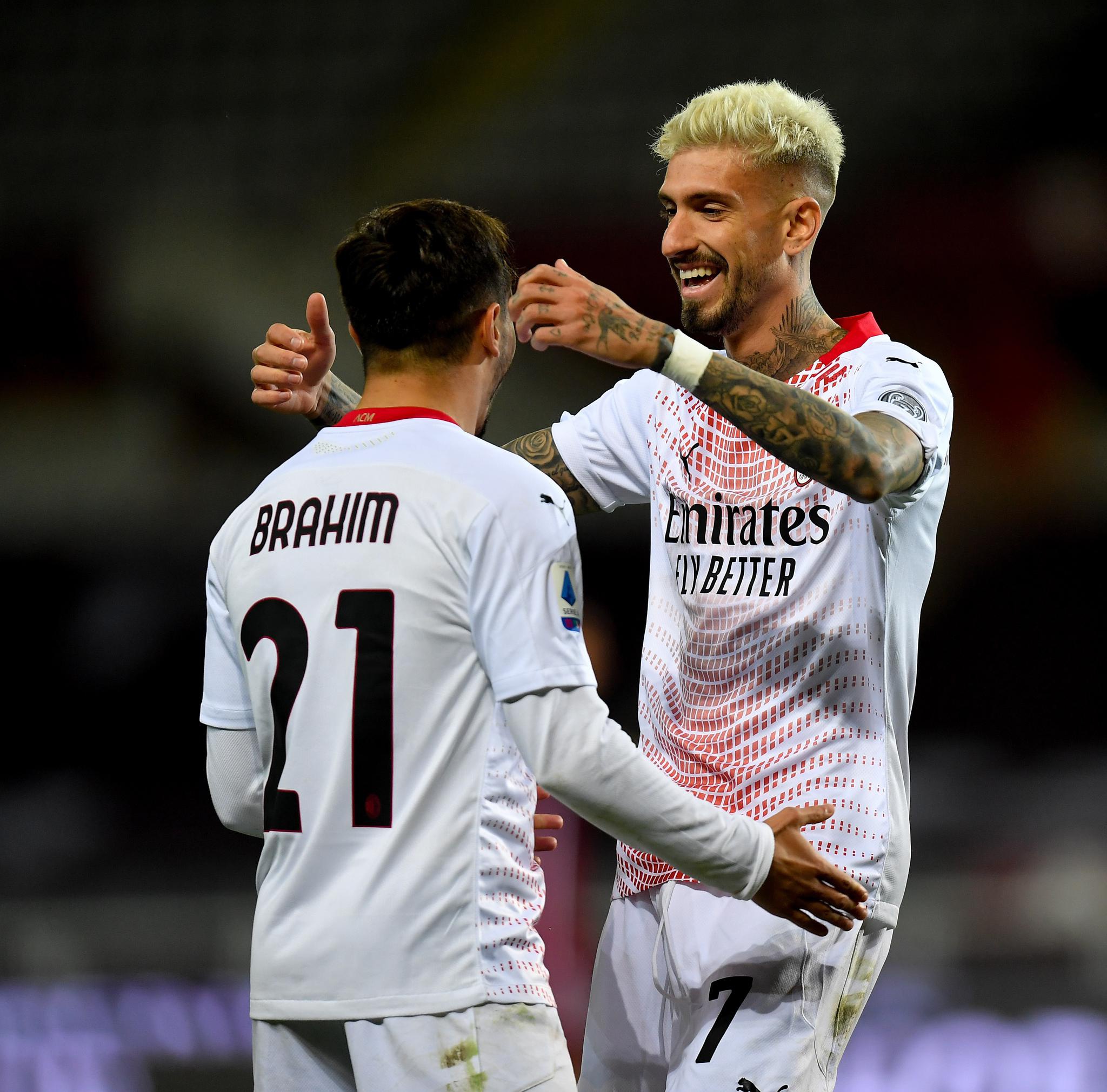 包含都灵大胜，保持主场不败记录的词条