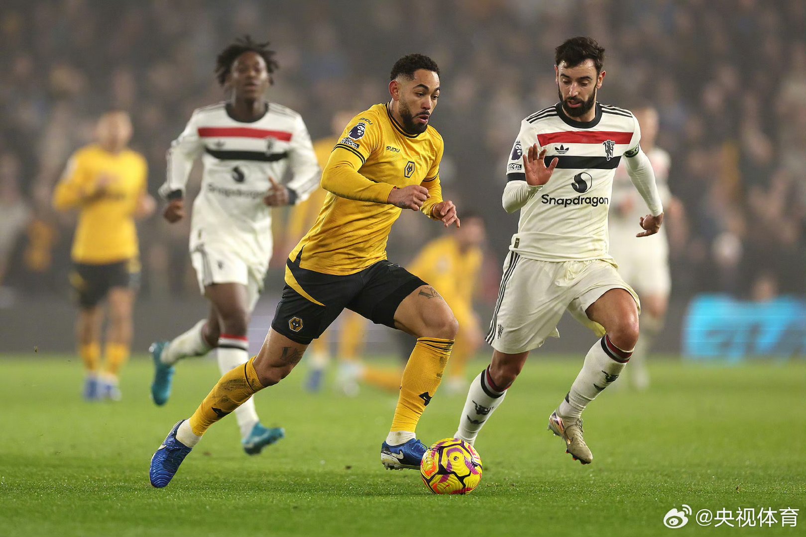 伯恩利客场击败曼联，降级前景渐渐好转的简单介绍