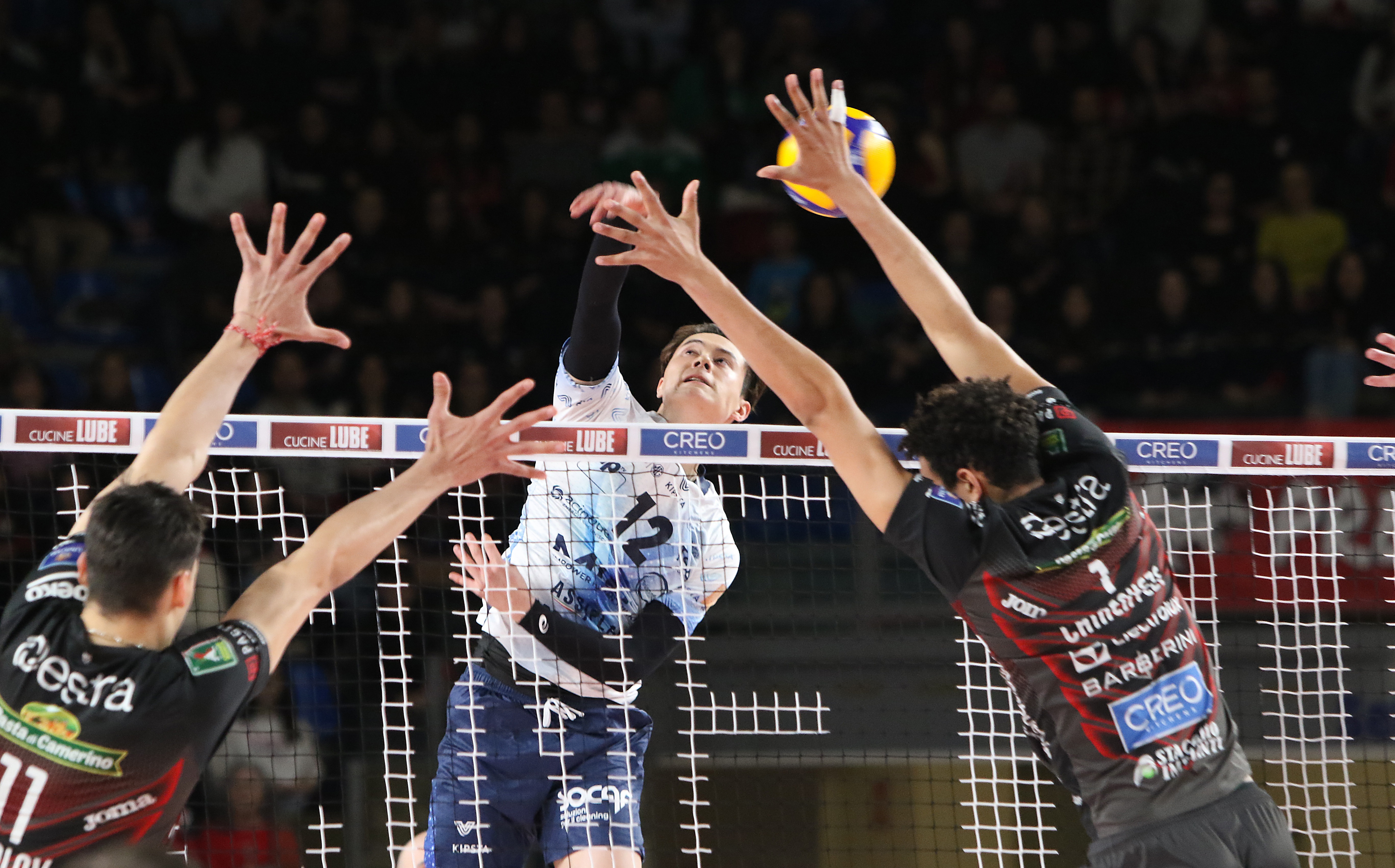 意大利超级联赛中球员们的出色表现