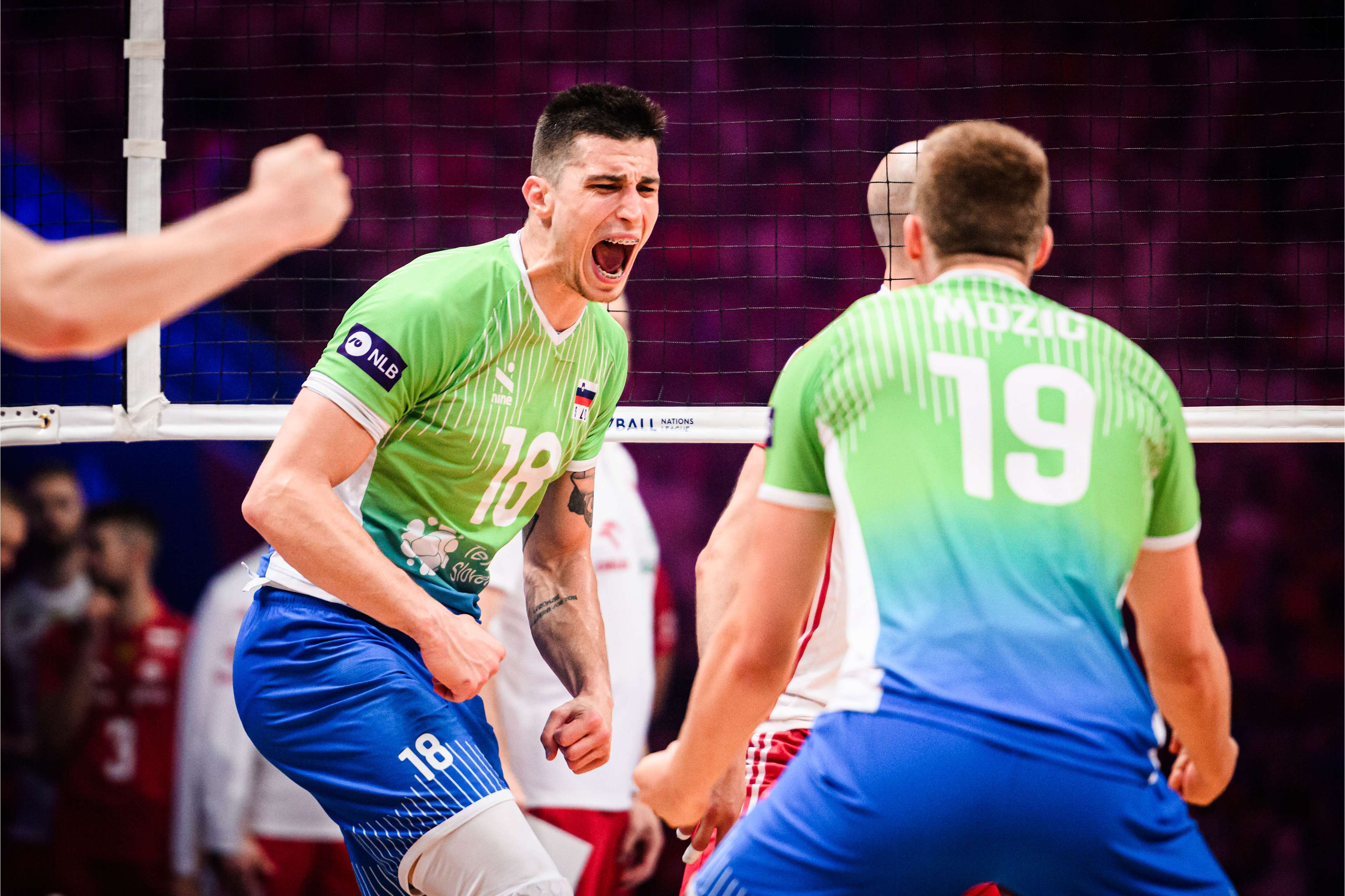 开云足球直播-奥地利队绝杀波兰队，许昕关键制胜