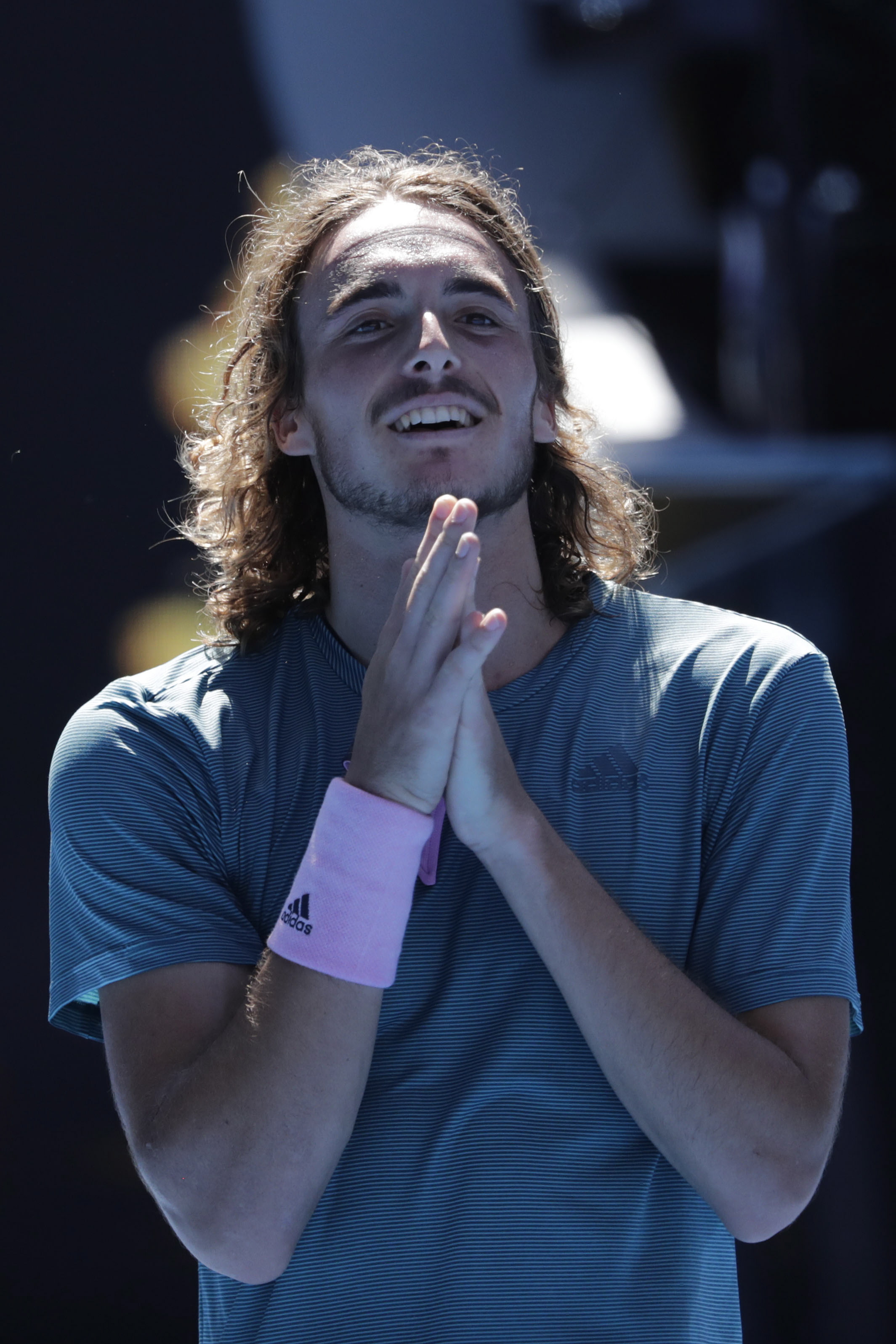 温网碾压ATP总决赛，西西帕斯关键制胜的简单介绍