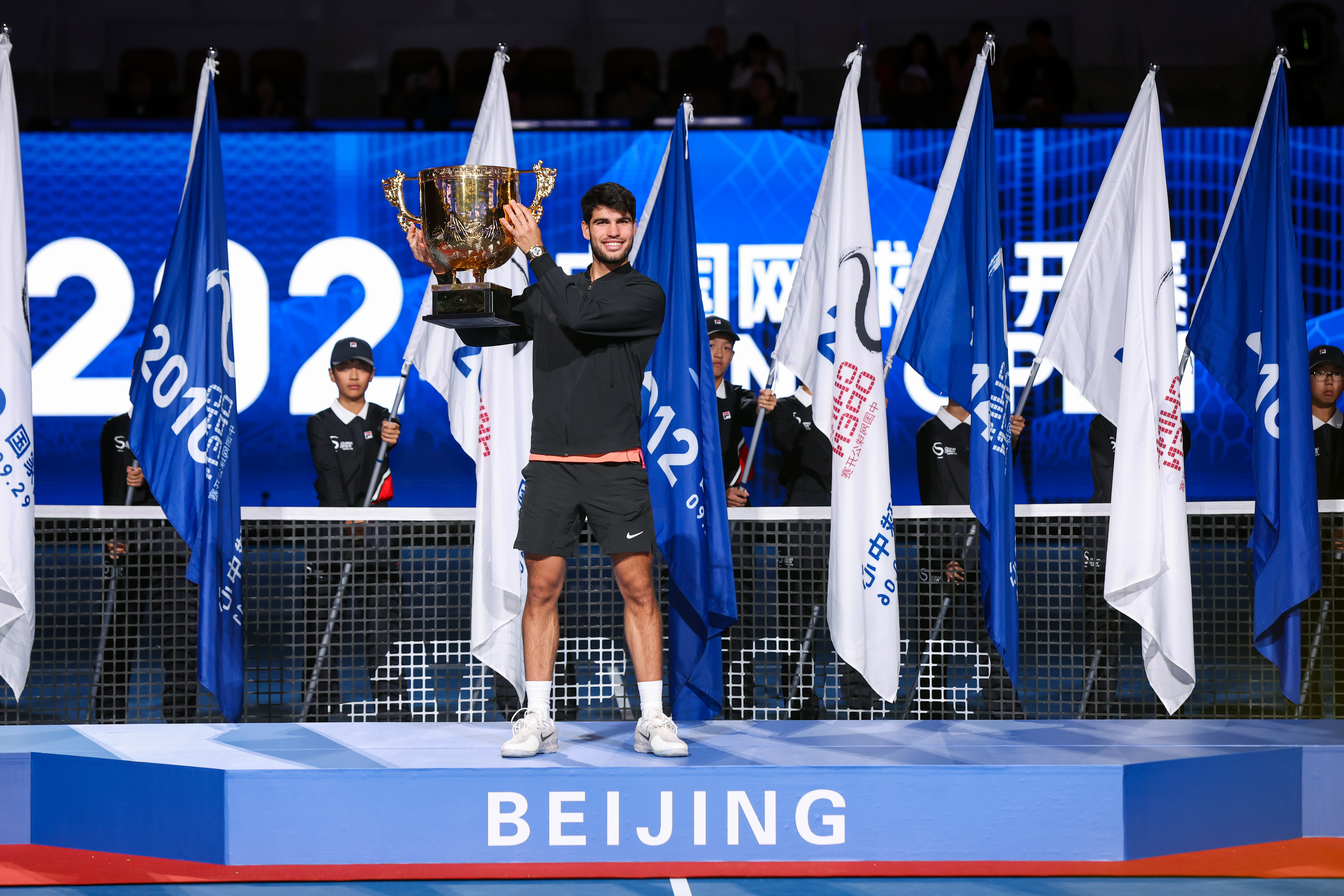 开云体育下载-戴维斯杯完胜拉沃尔杯，阿尔卡拉斯带队取胜的简单介绍