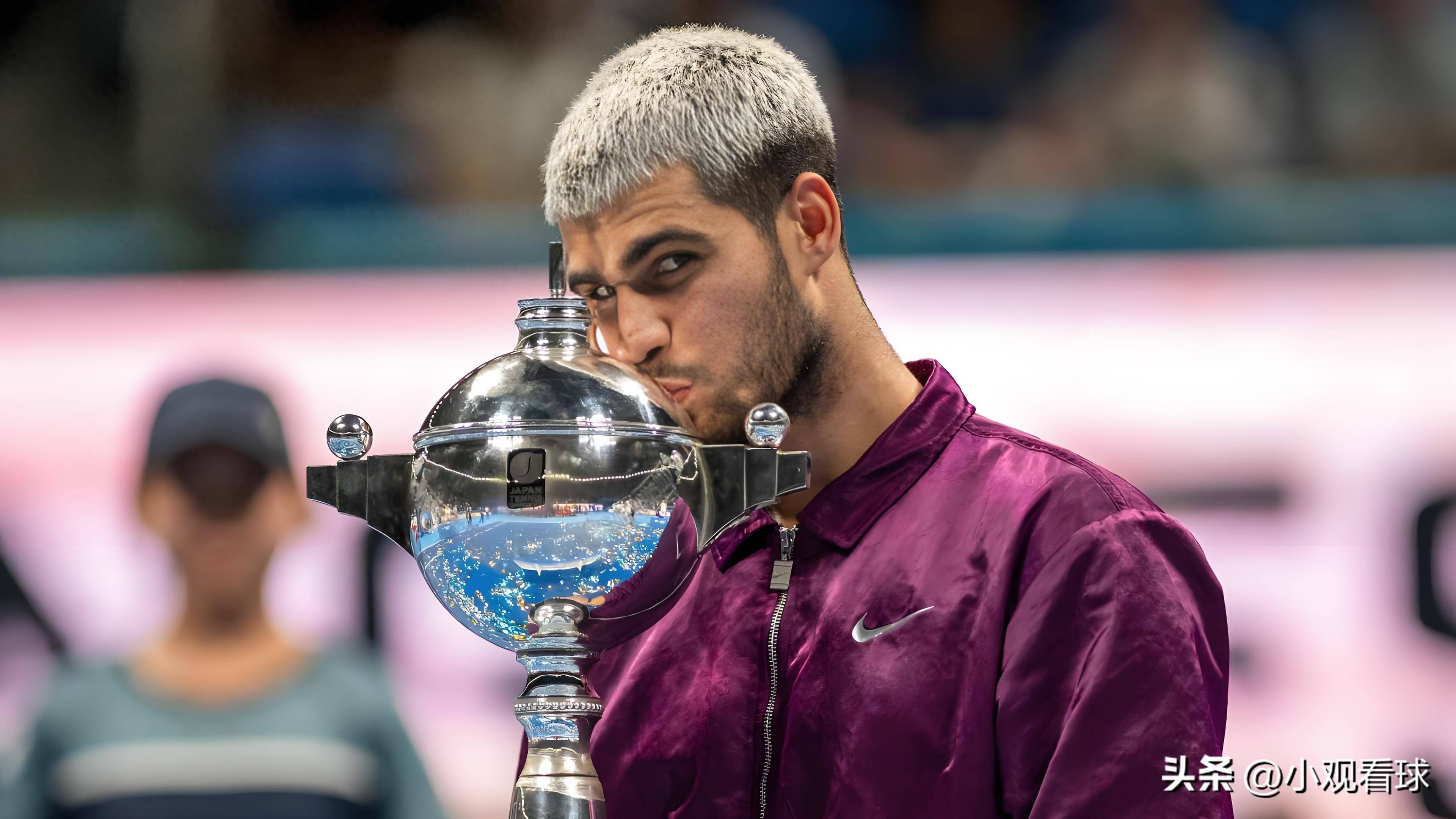 戴维斯杯完胜拉沃尔杯，阿尔卡拉斯带队取胜的简单介绍